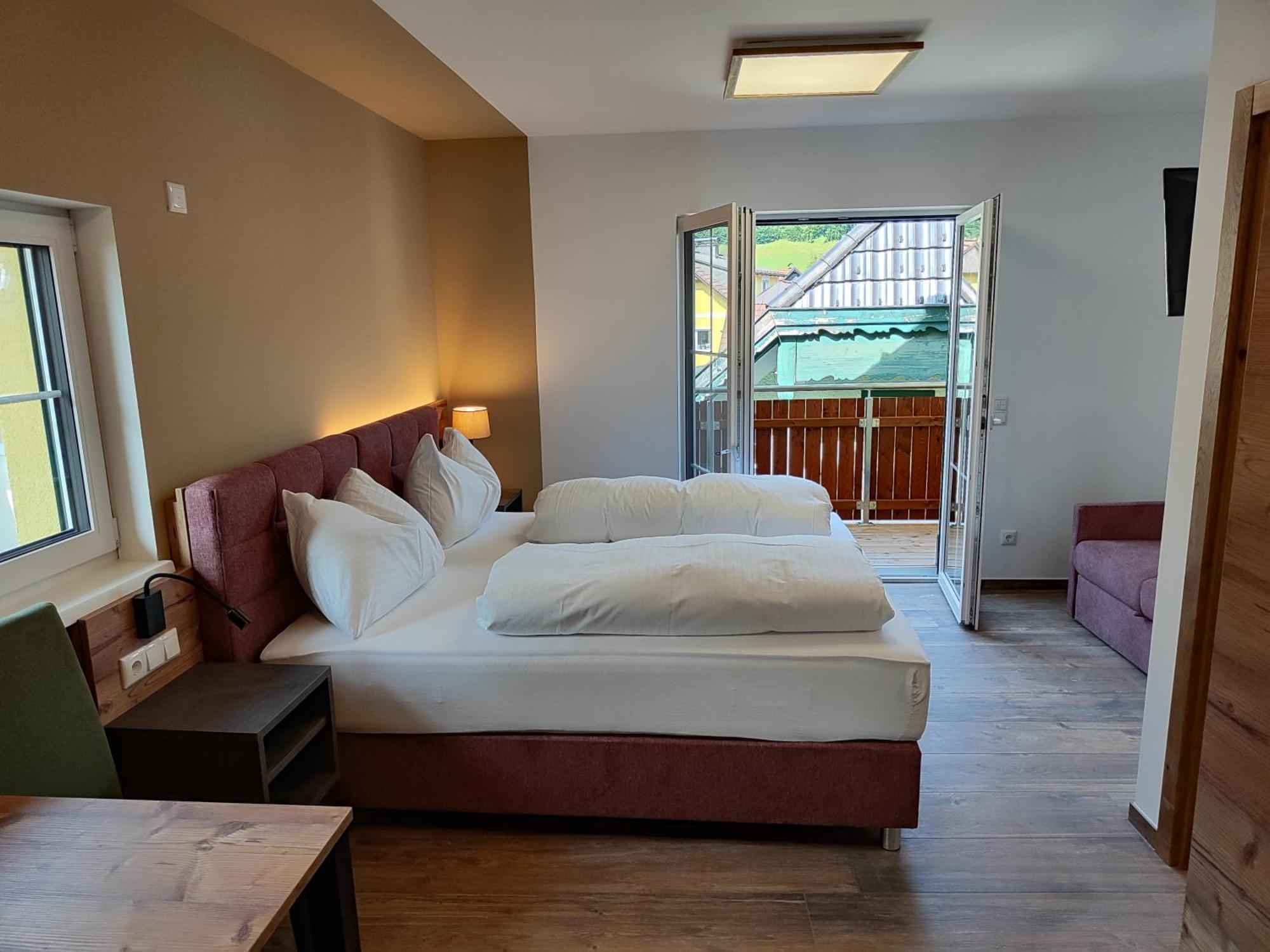 Hotel-Bad Goisern Eksteriør bilde