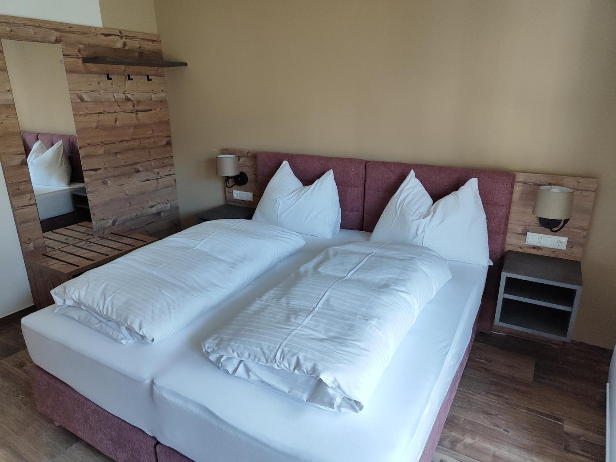 Hotel-Bad Goisern Eksteriør bilde